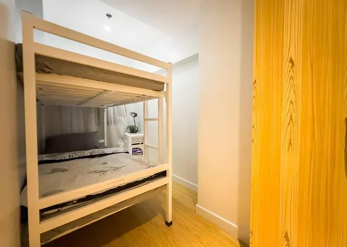 A2j Luxury 2br Bgc Near High Street, Malls Appartamento