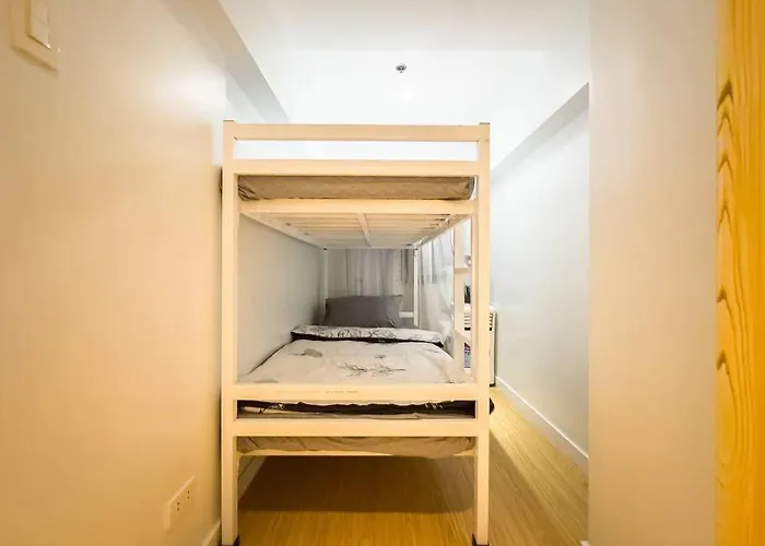 A2j Luxury 2br Bgc Near High Street, Malls Appartamento