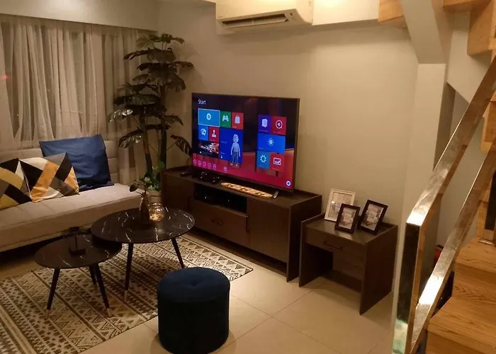 A2j Luxury 2br Bgc Near High Street, Malls Appartamento